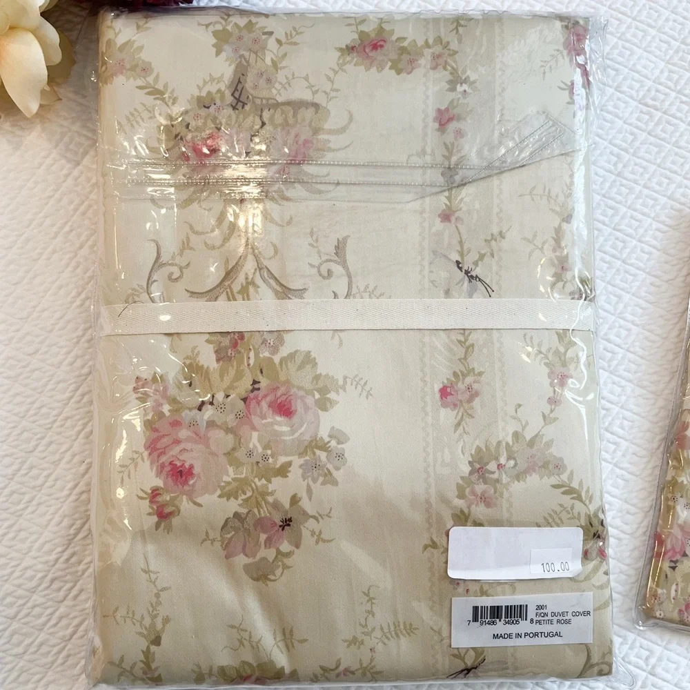 NWT Malabar Grove Floral Petite Rose Full Queen Duvet and Pillow Shams